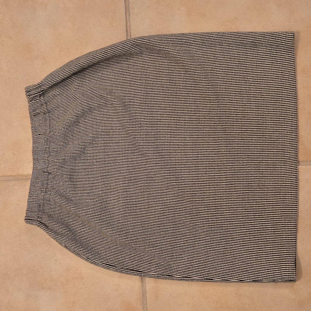 Vintage Classic St. John by Marie Gray Knit Mini Skirt Size 10
